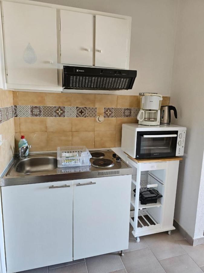 Standart Apartments , Glyfada Beach المظهر الخارجي الصورة